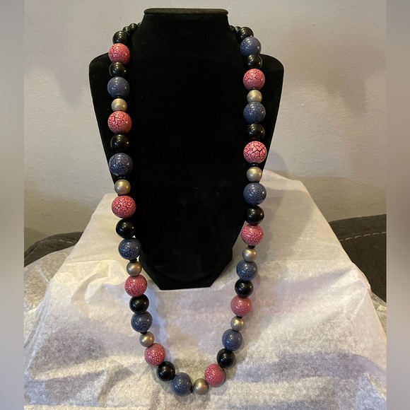 Vintage Plastic Blue Pink Black Bead Necklace - Picture 2 of 4